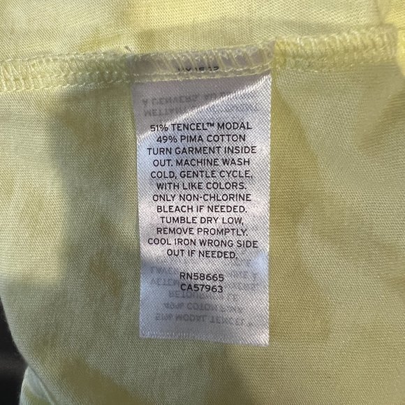 NWT HALOGEN Short Sleeve Crewneck Tee in Green Wheat (L) - Picture 8 of 10